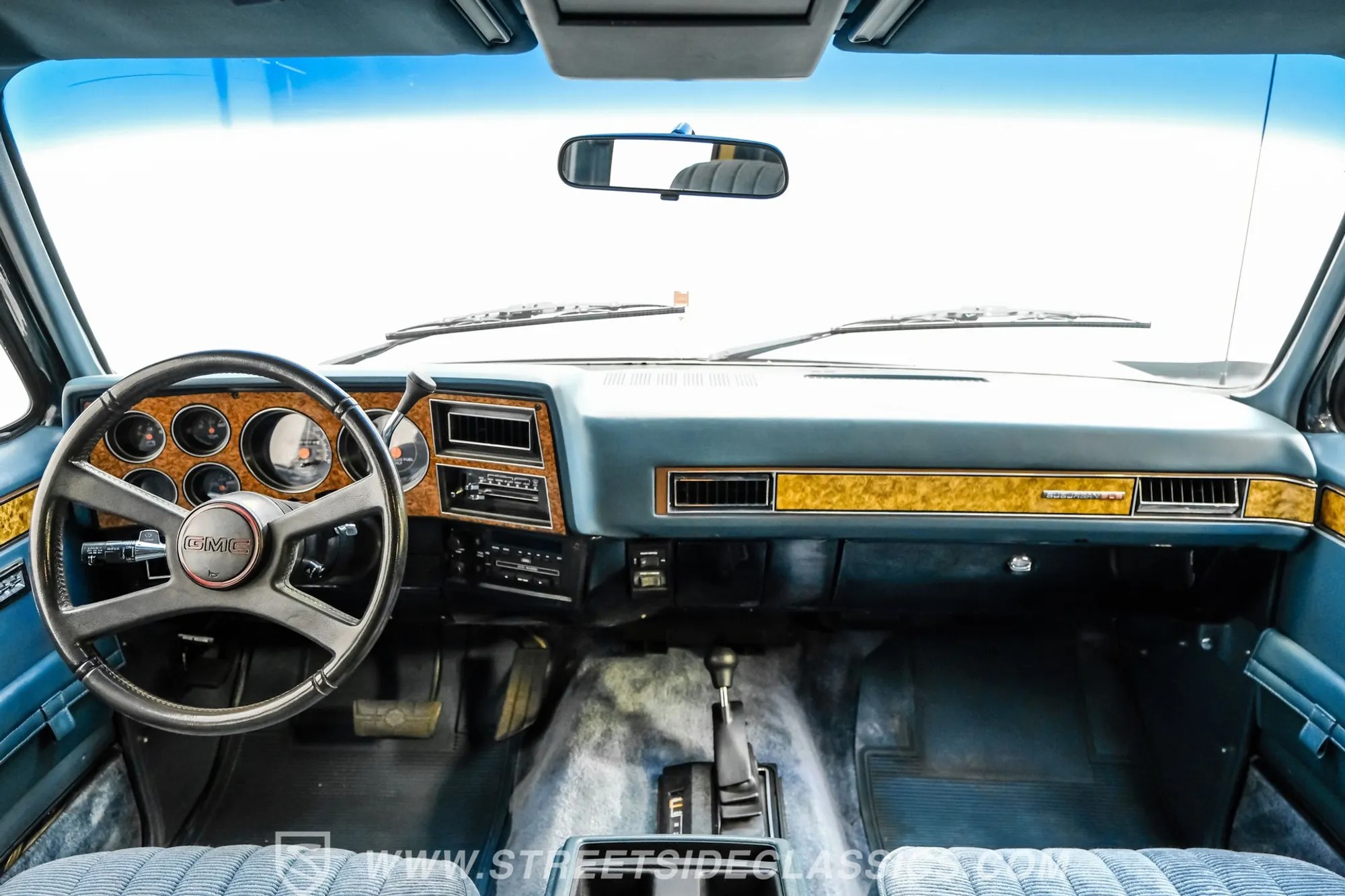 1990 GMC Suburban SLE