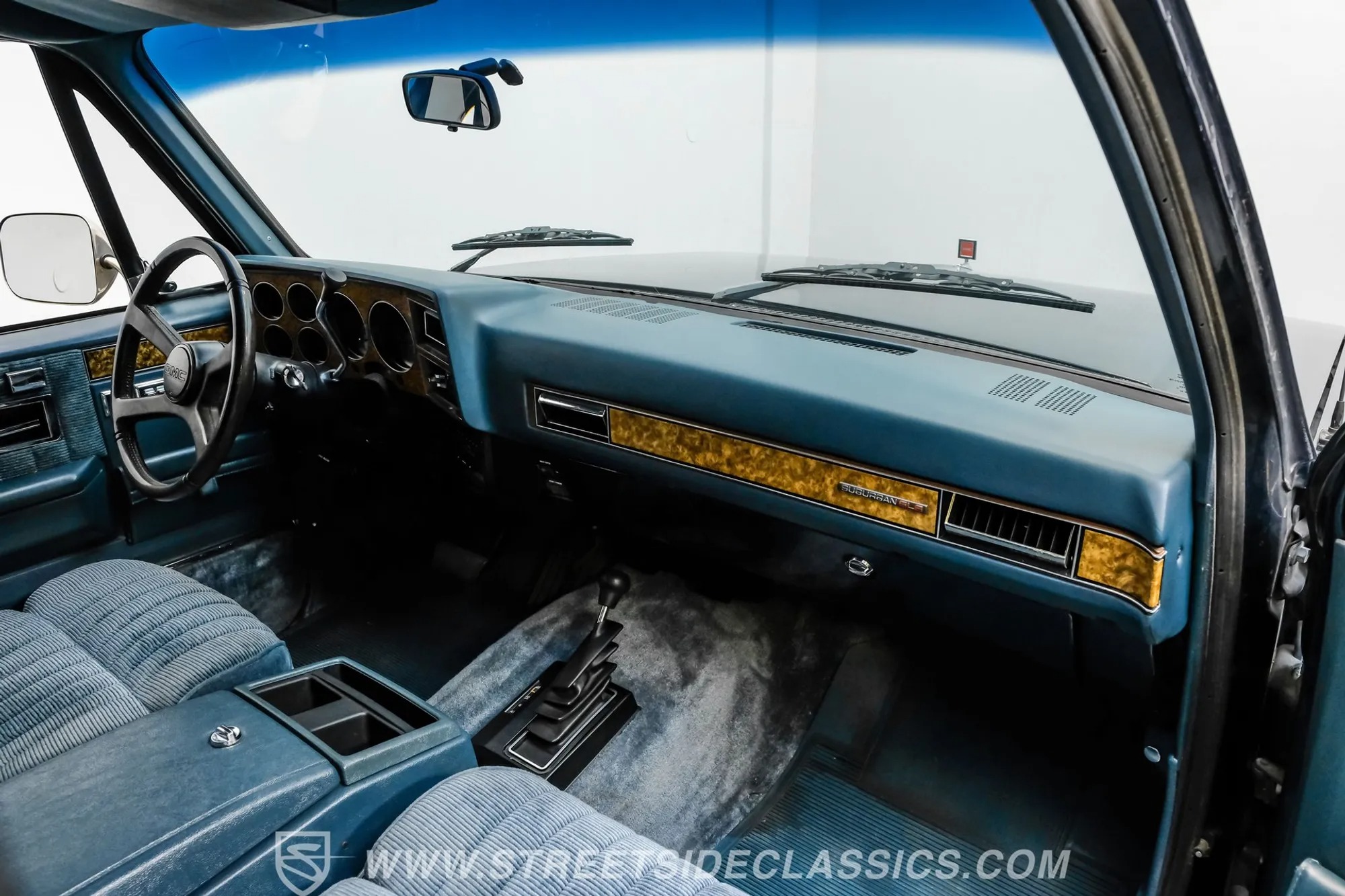 1990 GMC Suburban SLE