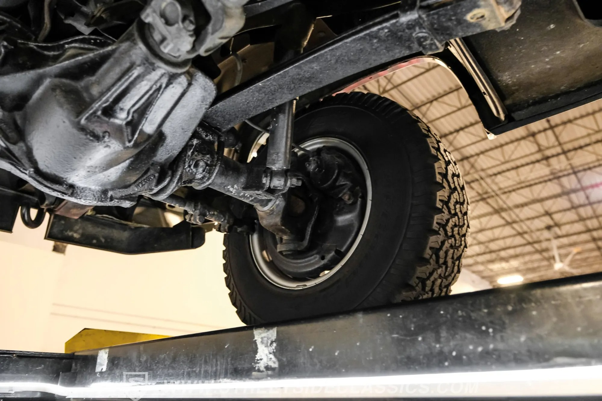 1990 GMC Suburban SLE