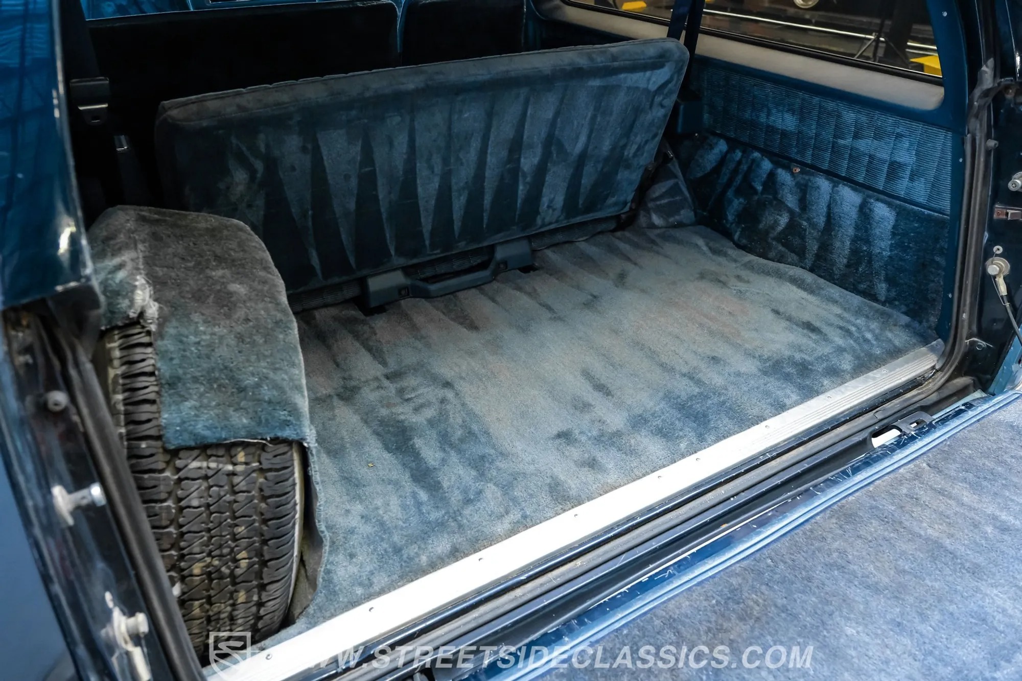 1990 GMC Suburban SLE