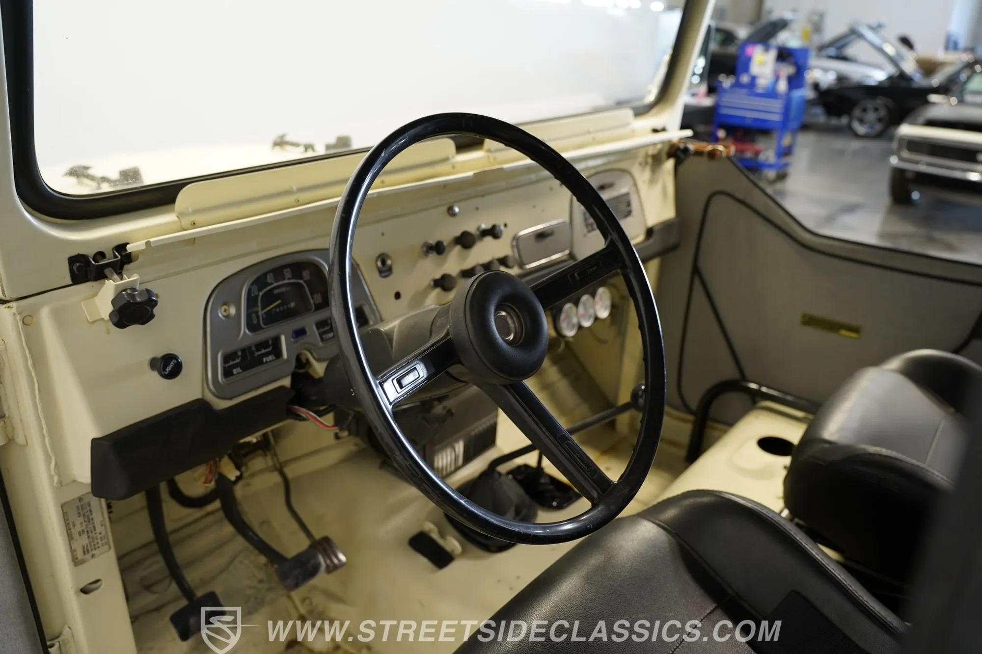 1974 Toyota Land Cruiser FJ40