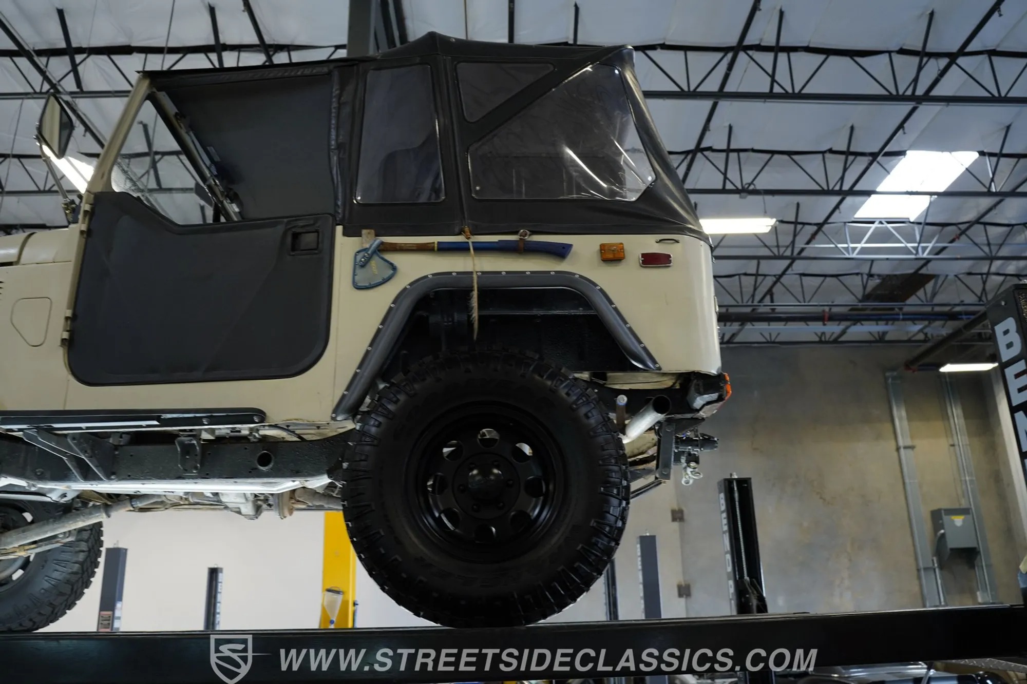 1974 Toyota Land Cruiser FJ40