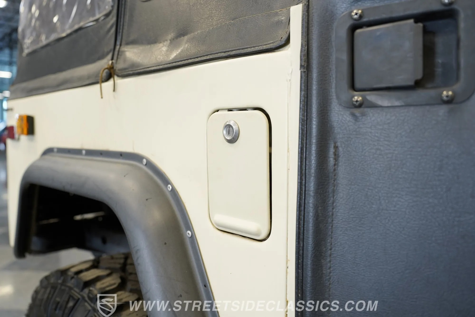 1974 Toyota Land Cruiser FJ40