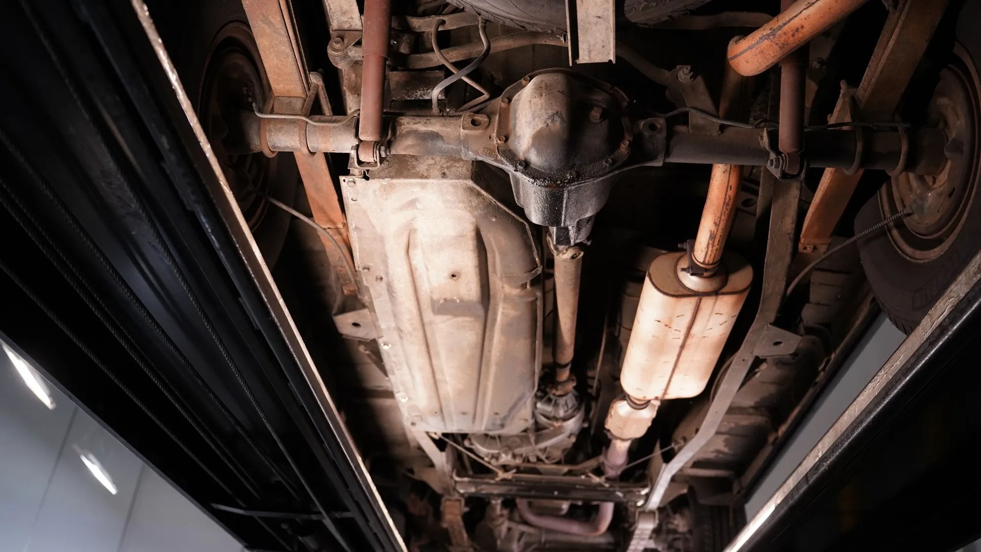 1988 Jeep Grand Wagoneer