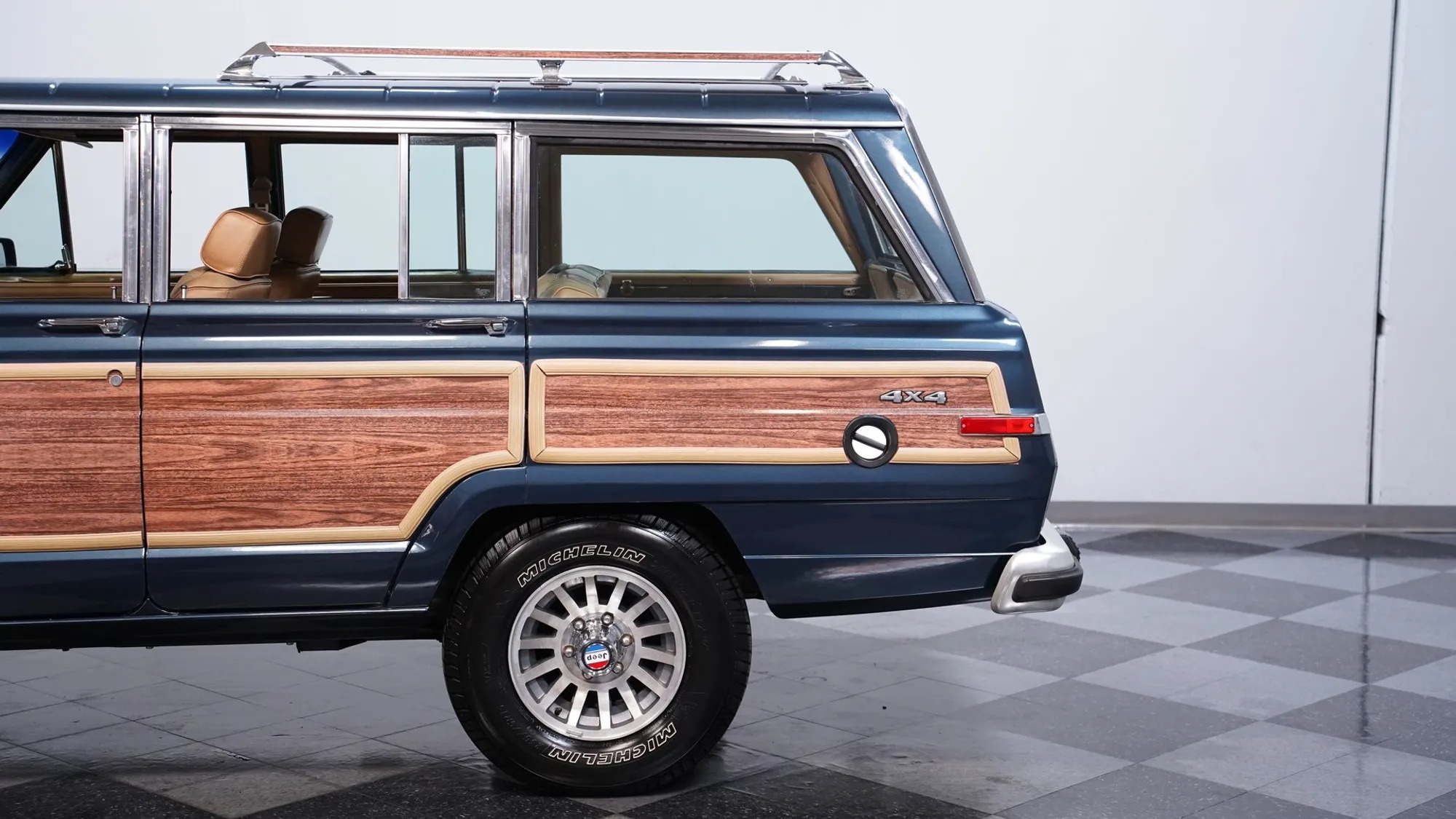 1988 Jeep Grand Wagoneer