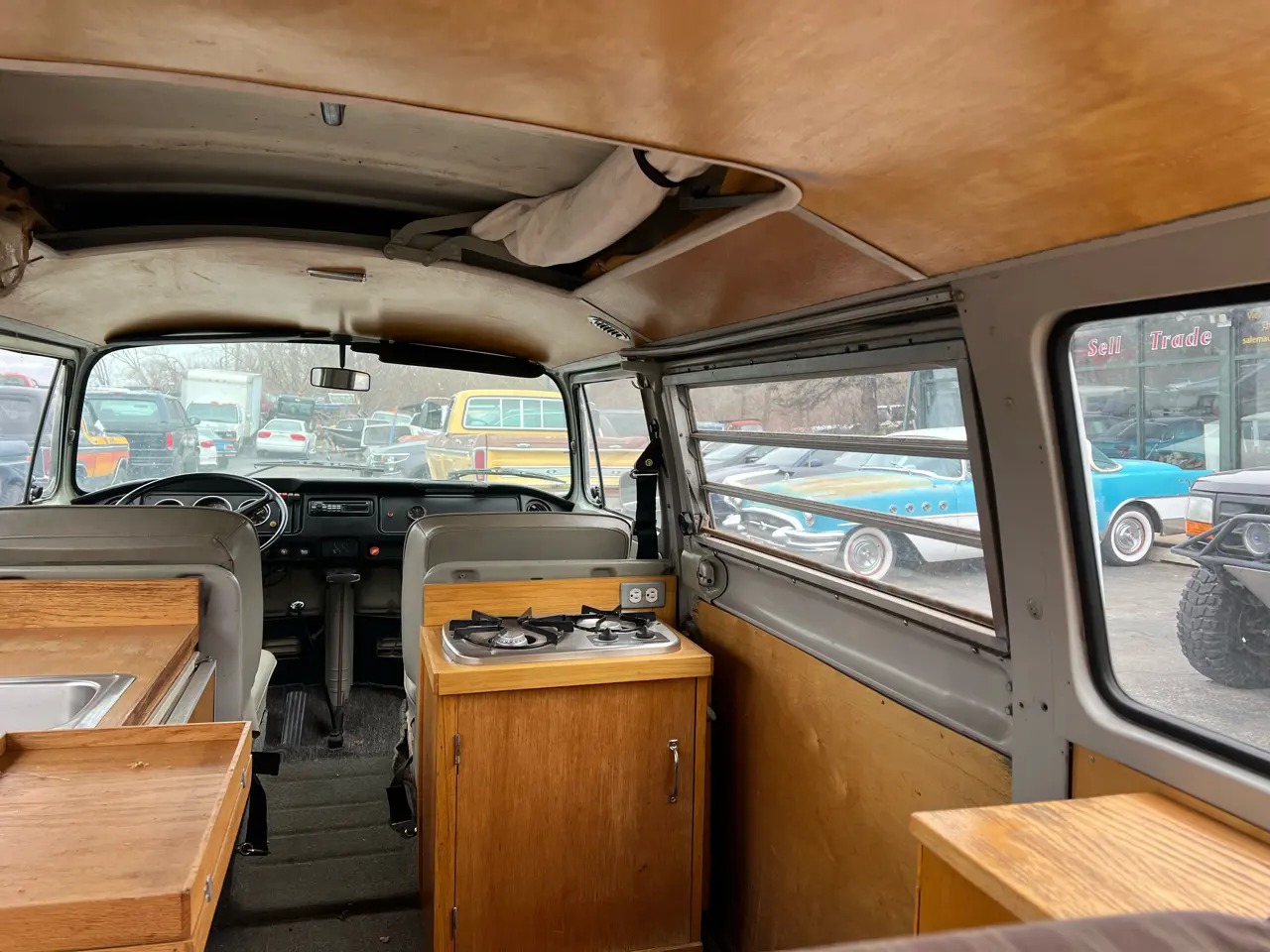 1972 Volkswagen Westfalia Camper Bus - 2