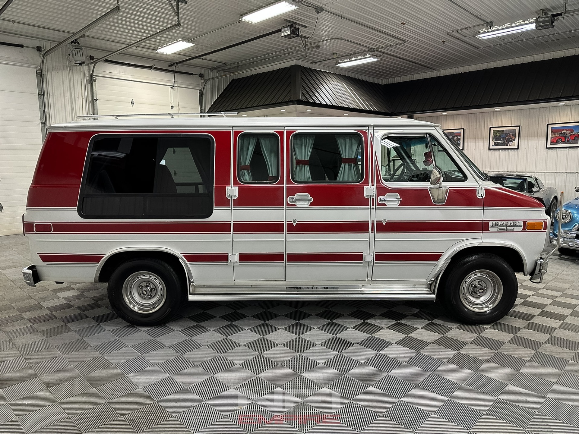 1986 Chevrolet G20 Sport Van