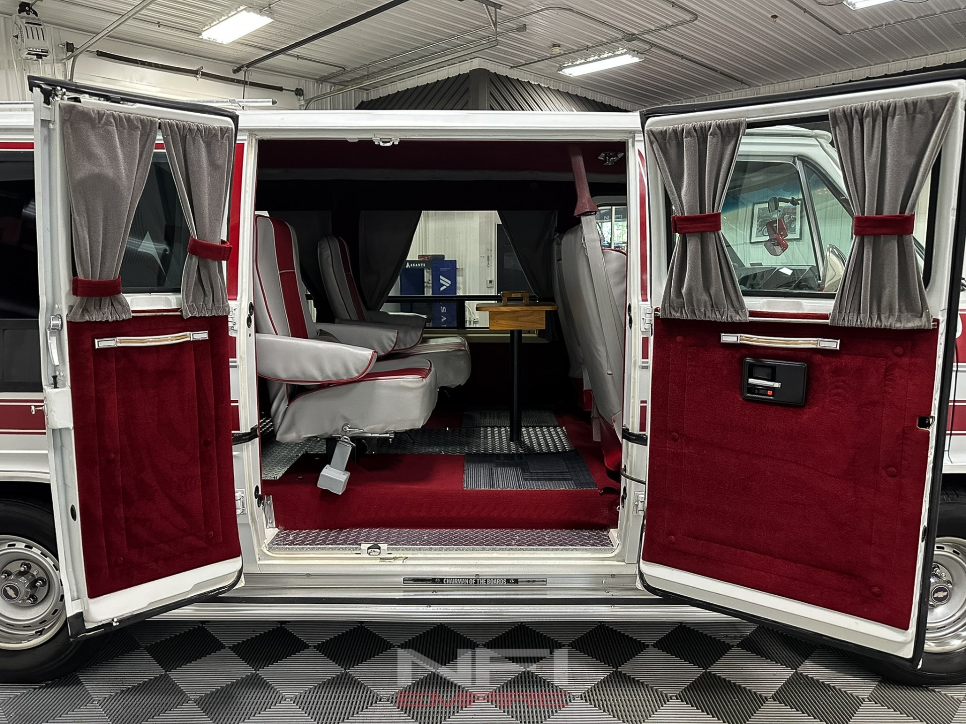 1986 Chevrolet G20 Sport Van