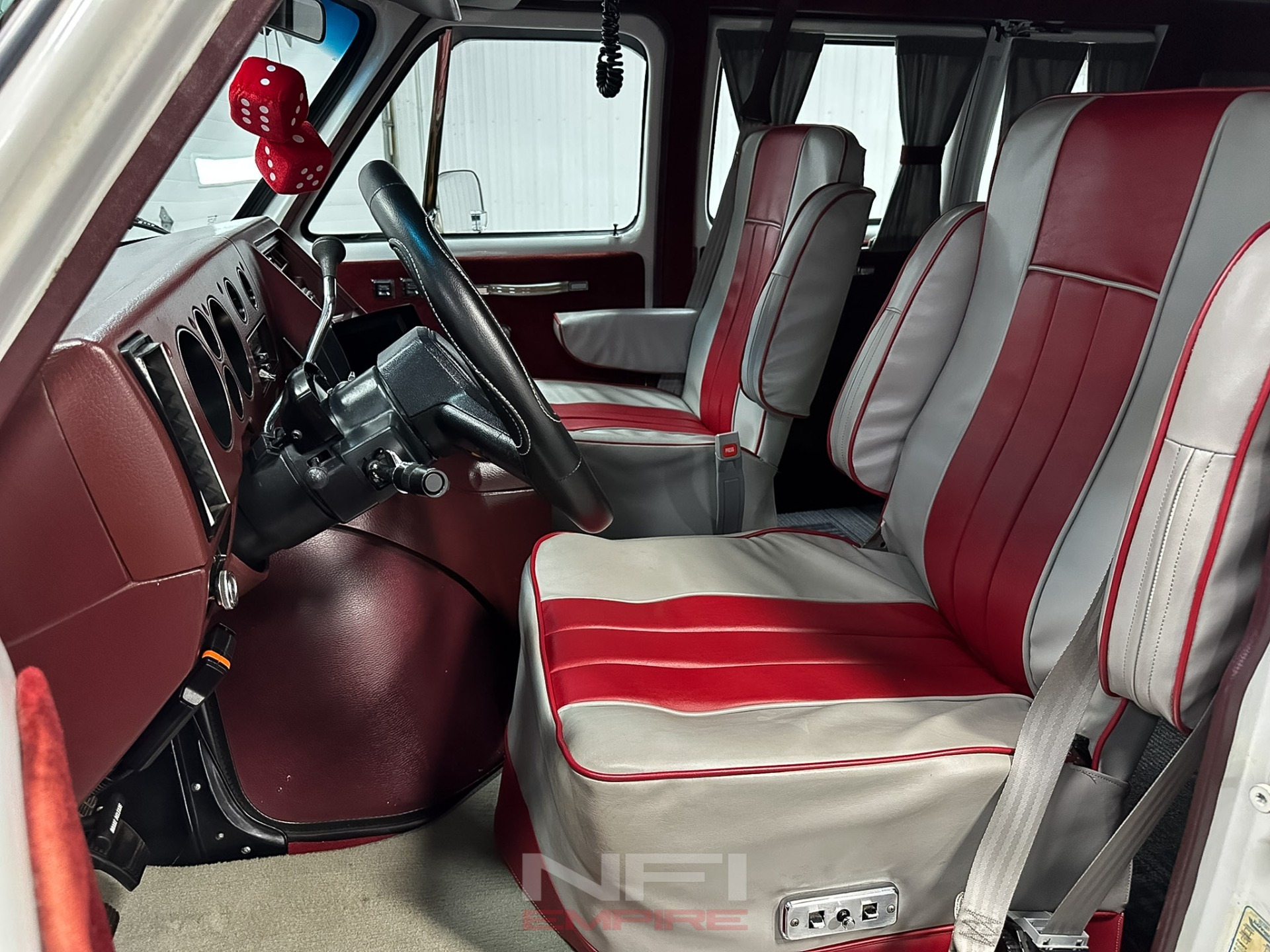 1986 Chevrolet G20 Sport Van