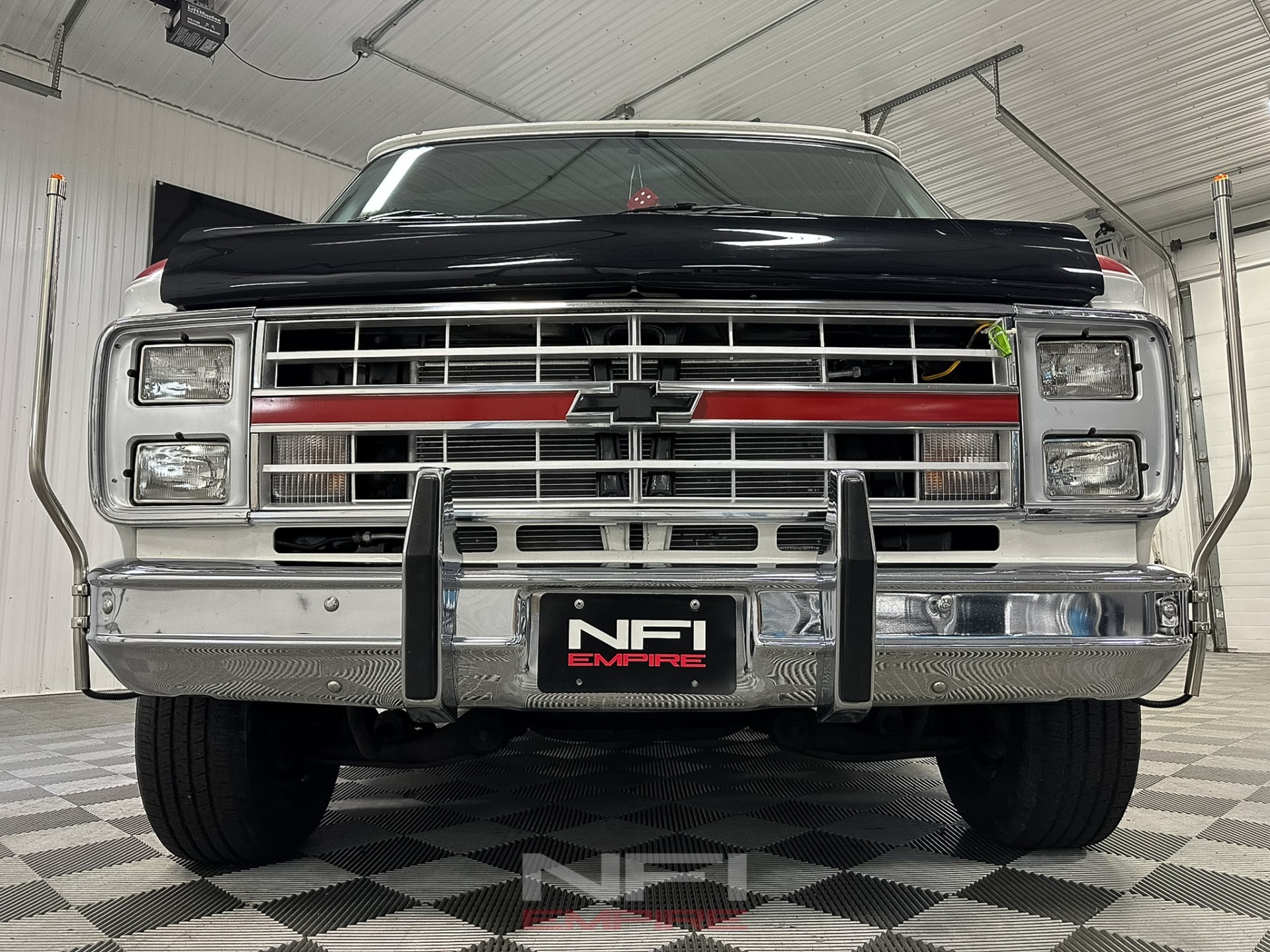 1986 Chevrolet G20 Sport Van