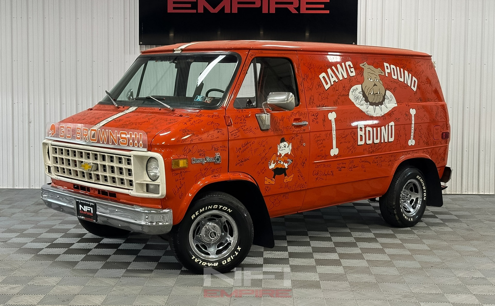  Chevrolet G-Series Van