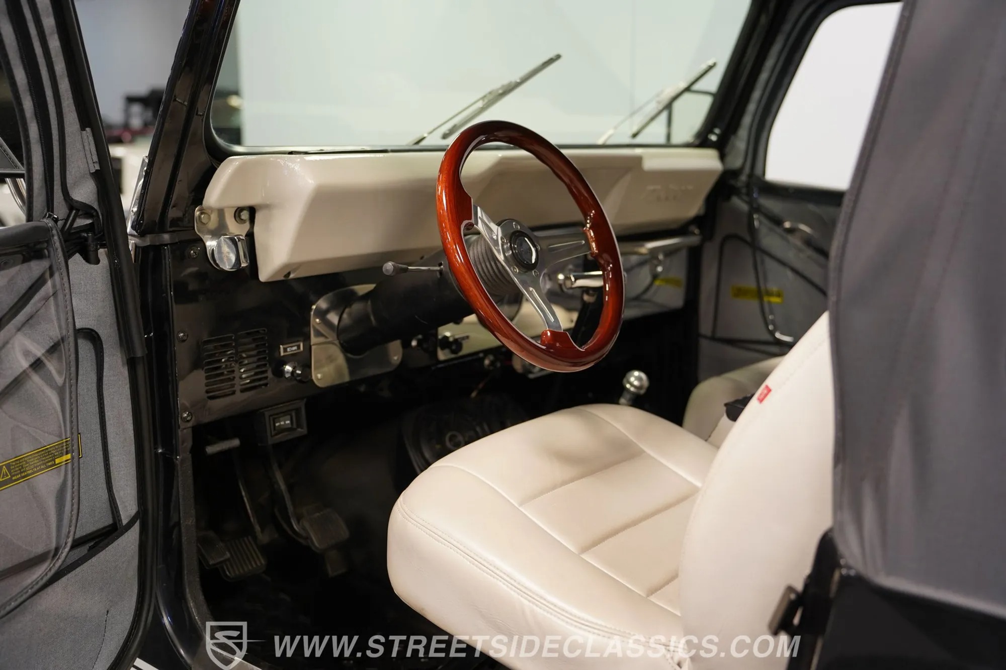 1985 Jeep CJ7 Renegade Levi's Edition Tribute