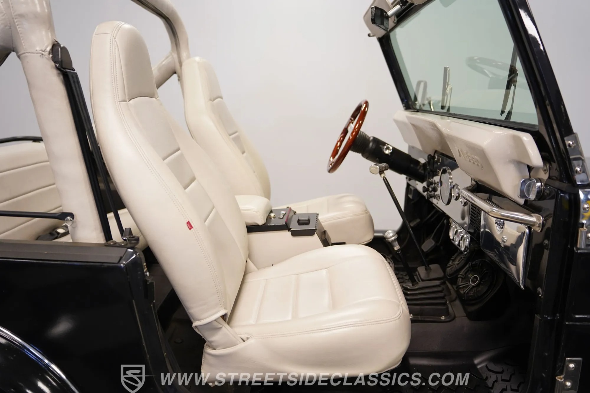 1985 Jeep CJ7 Renegade Levi's Edition Tribute