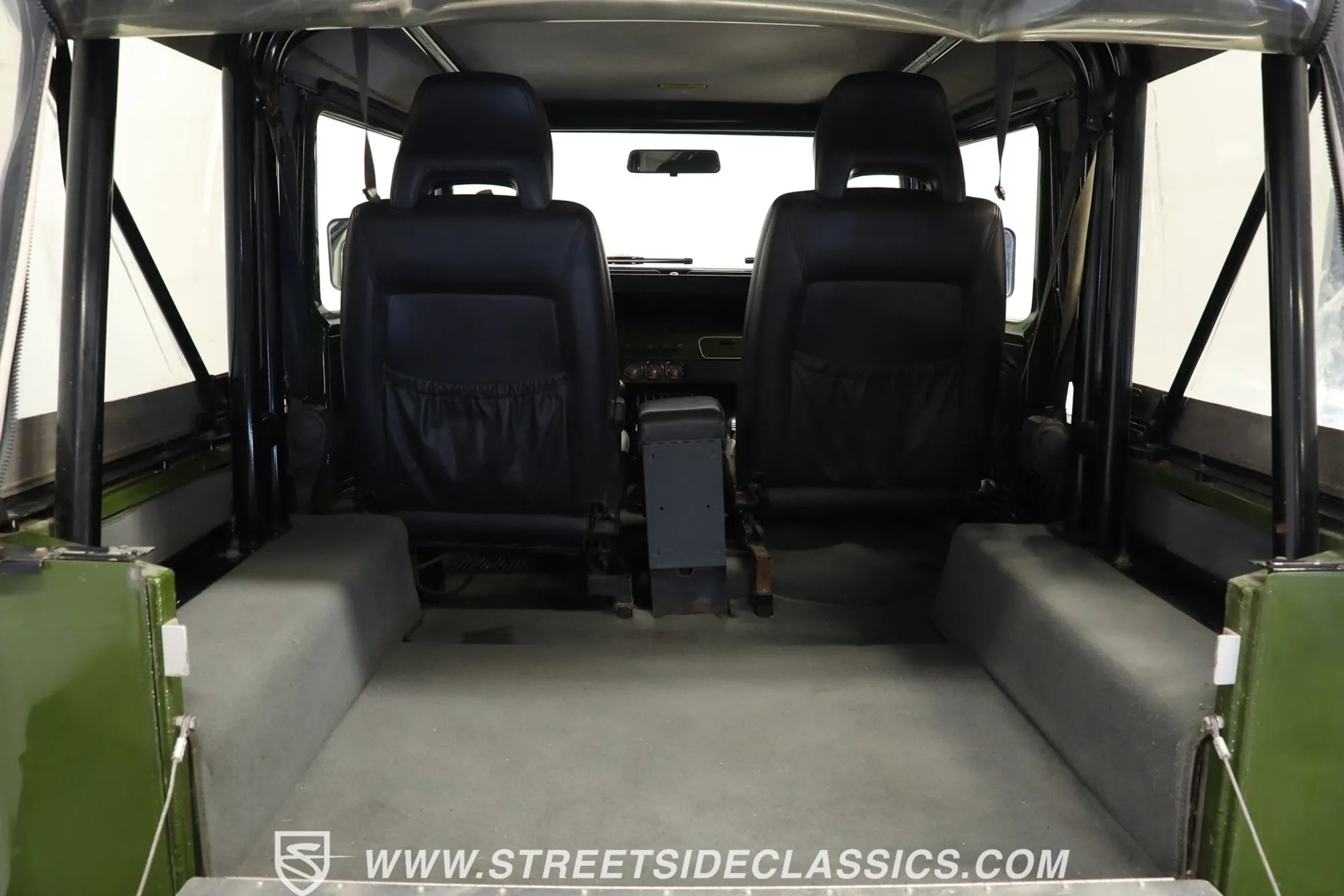 1975 Toyota Land Cruiser FJ40 Restomod