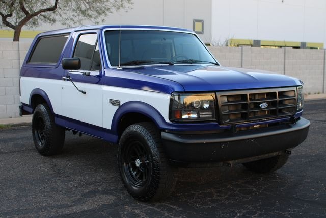 1992 Ford Bronco XL Custom