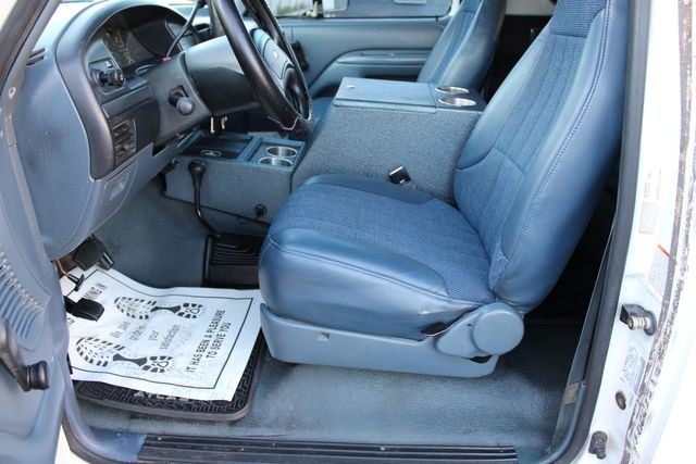 1992 Ford Bronco XL Custom