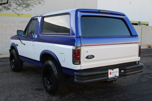 1992 Ford Bronco XL Custom