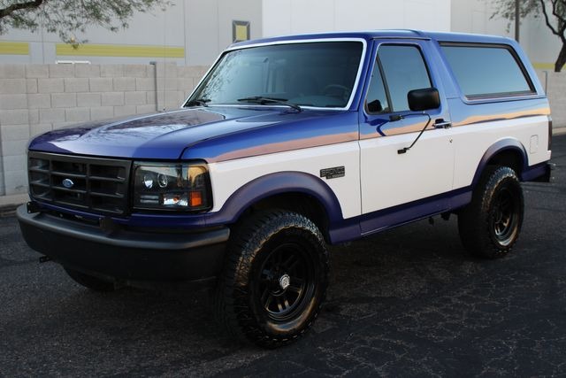 1992 Ford Bronco XL Custom