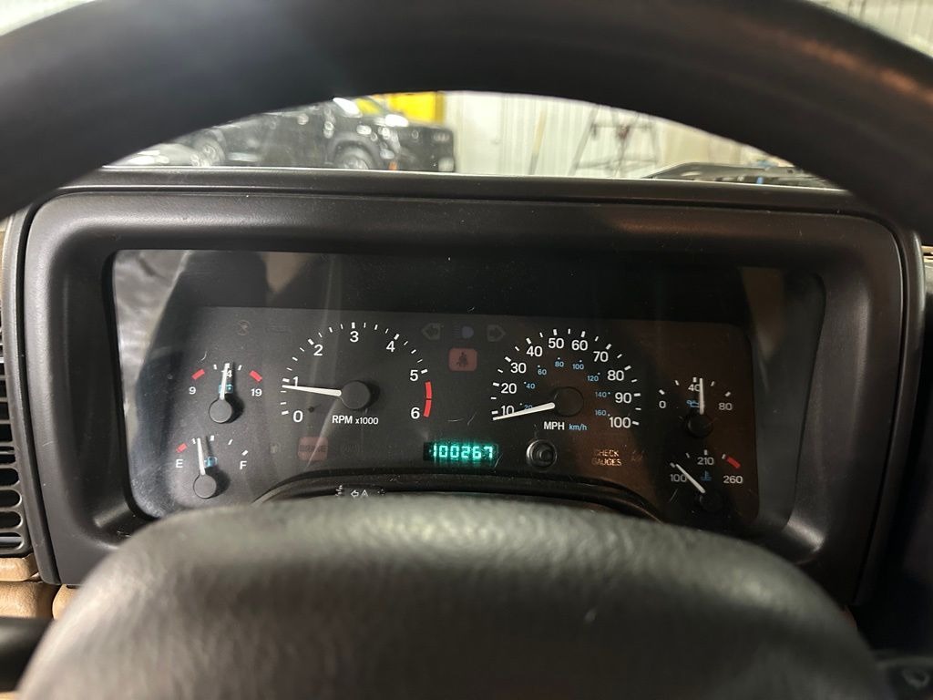 2000 Jeep Wrangler Sahara