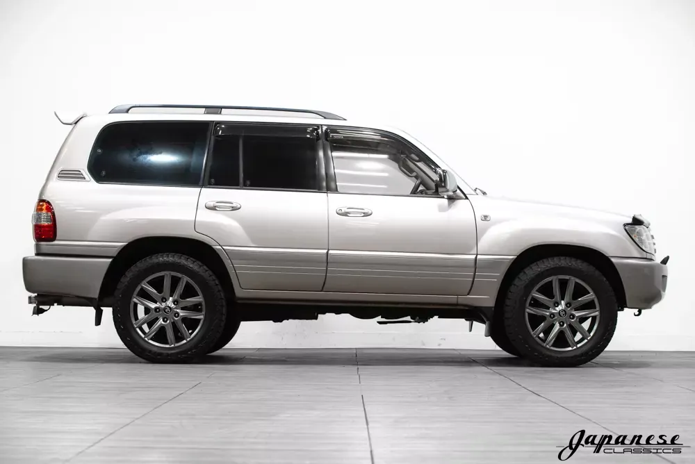 1998 Toyota Land Cruiser UZJ100