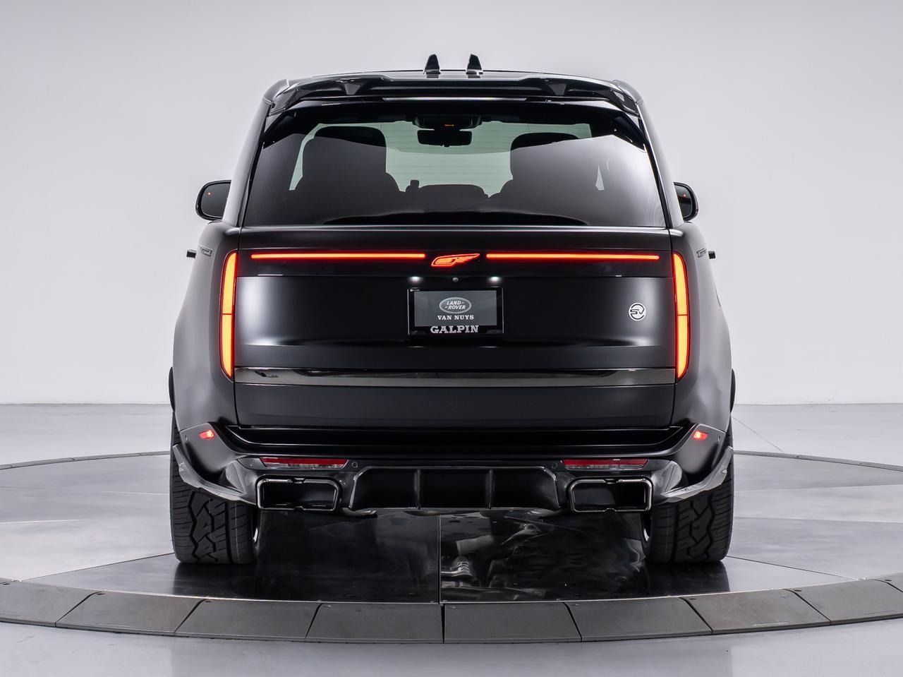2025 Land Rover Range Rover SV Overfinch - 5