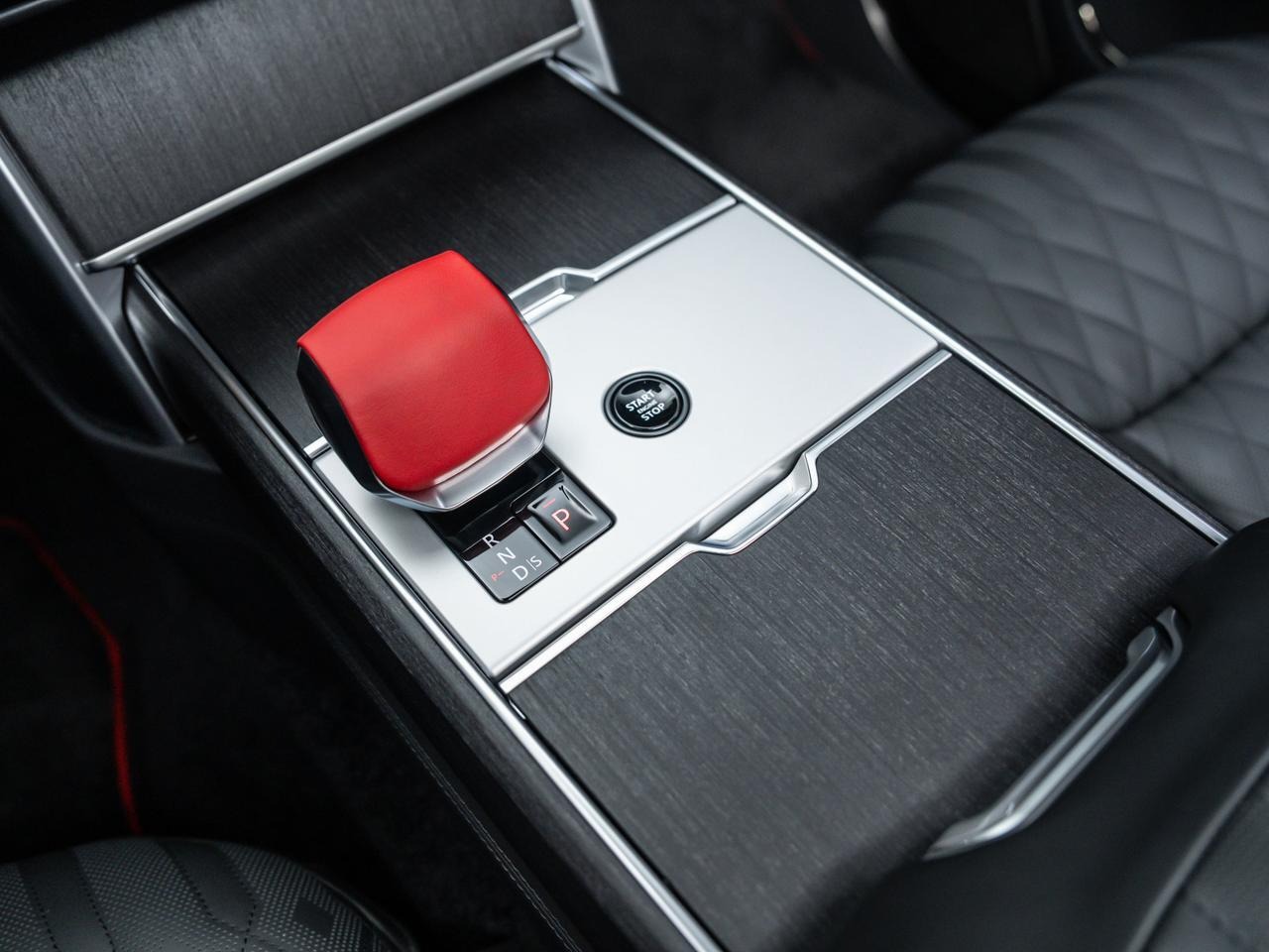 2025 Land Rover Range Rover SV Overfinch