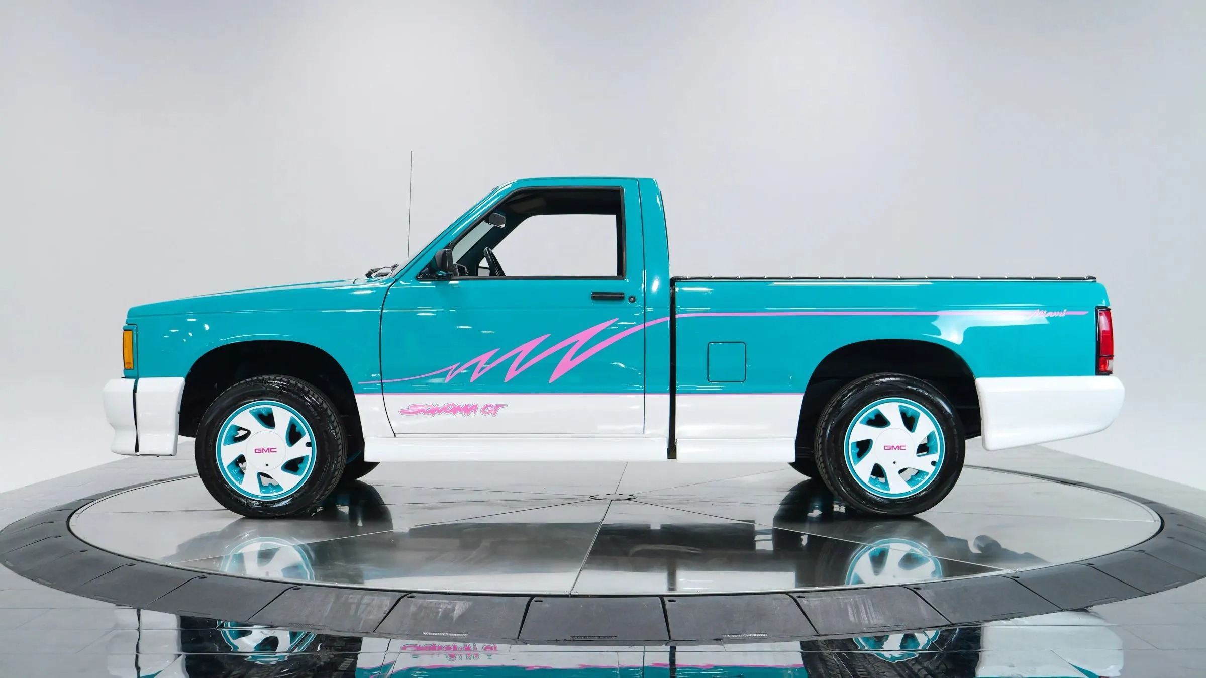 1992 GMC  Sonoma GT - 4