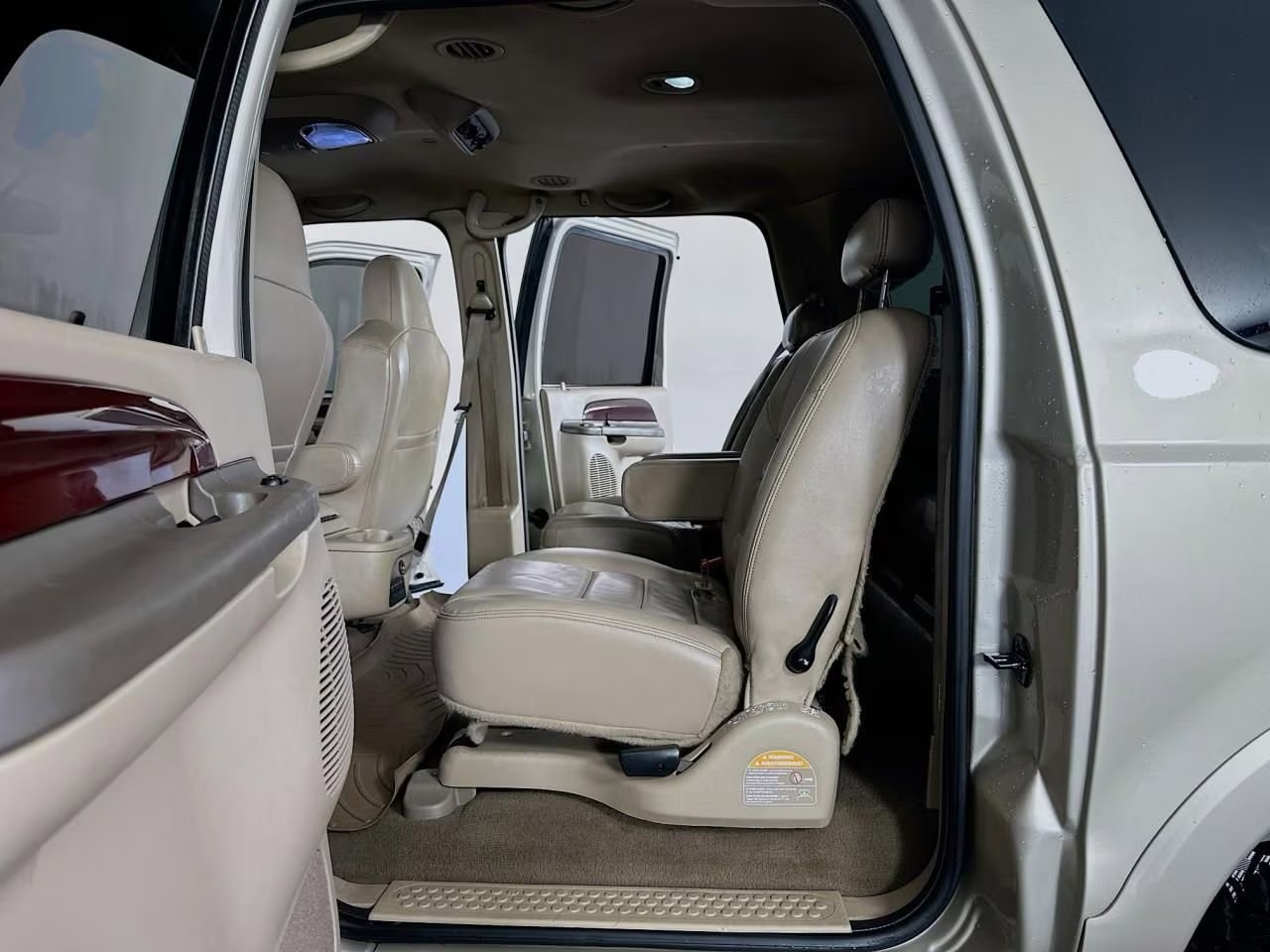 2004 Ford Excursion Limited