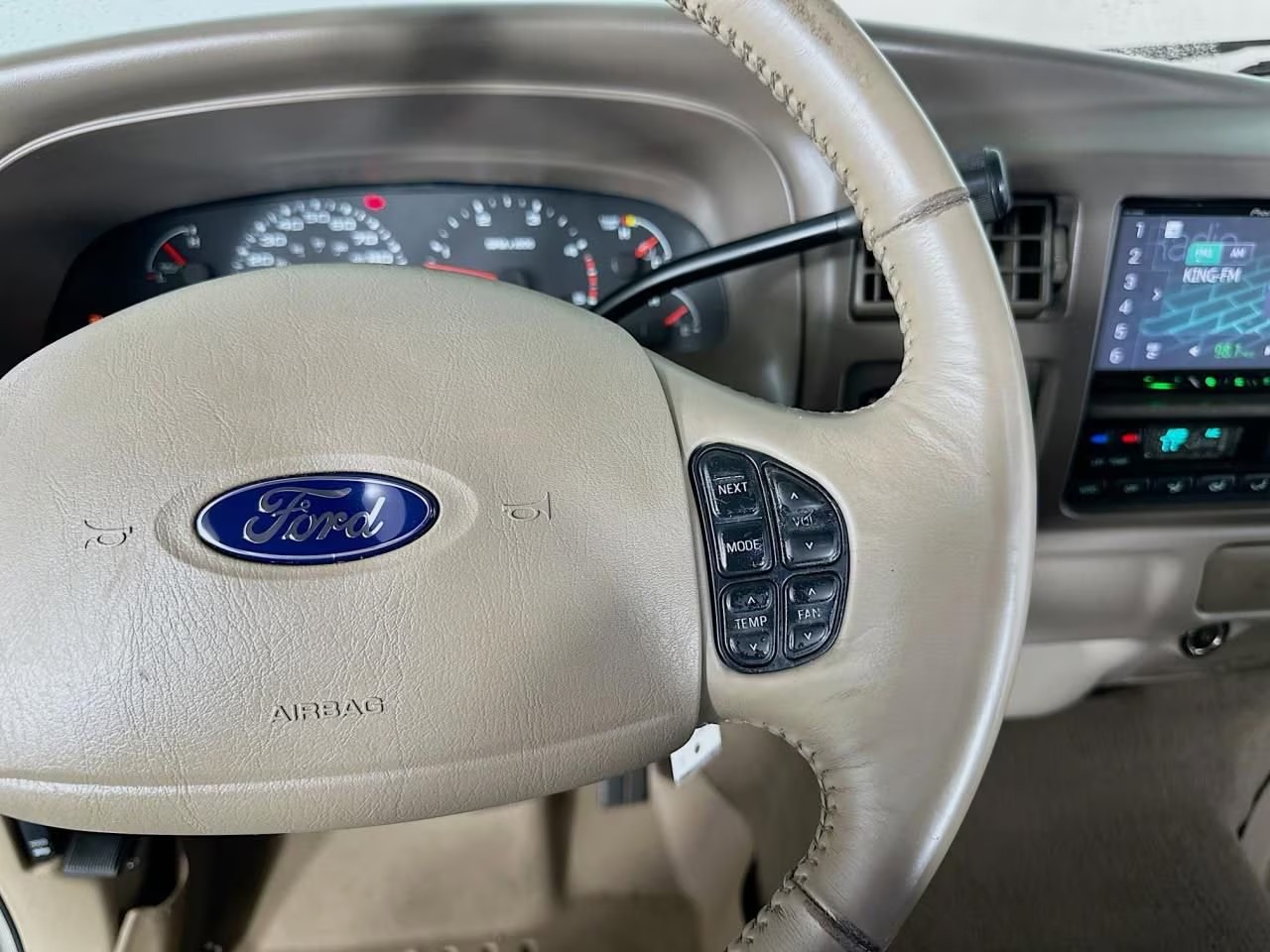 2004 Ford Excursion Limited