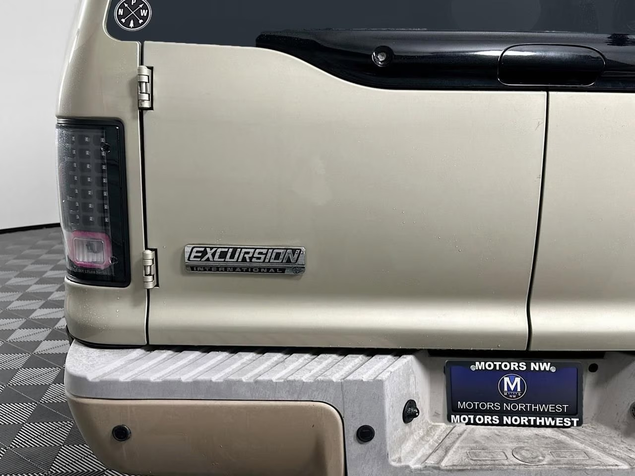 2004 Ford Excursion Limited