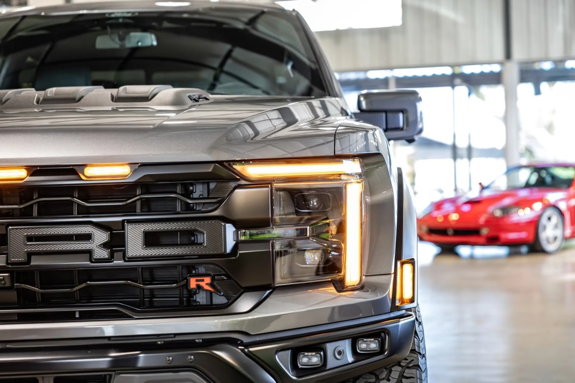 2025 Ford F-150 Raptor R
