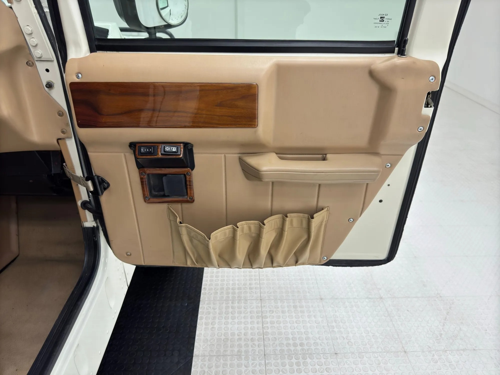 1995 AM General Hummer H1