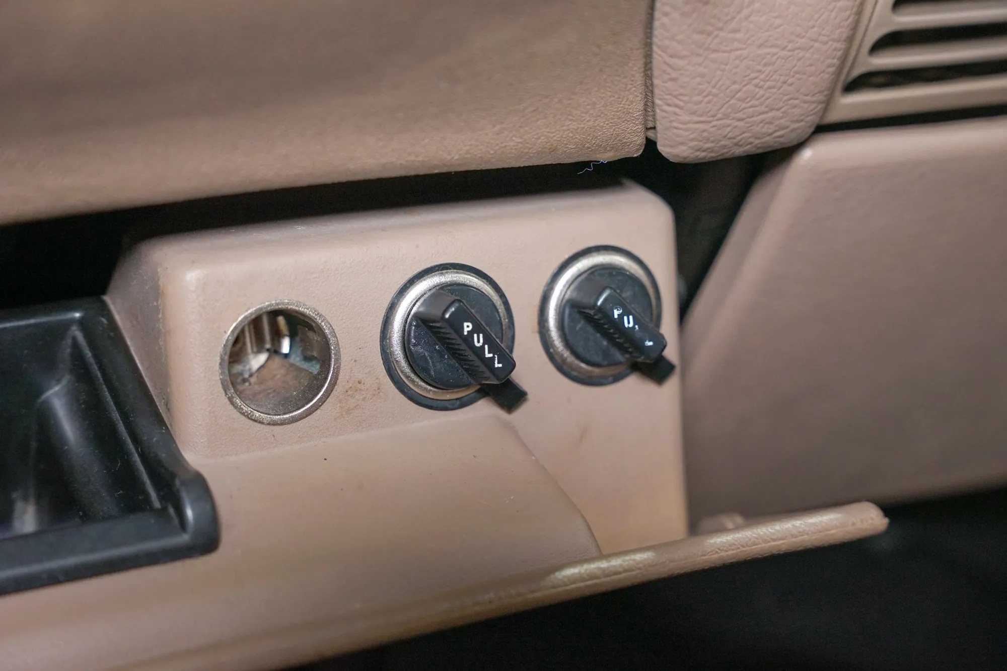 1995 Chevrolet Suburban K2500 LT