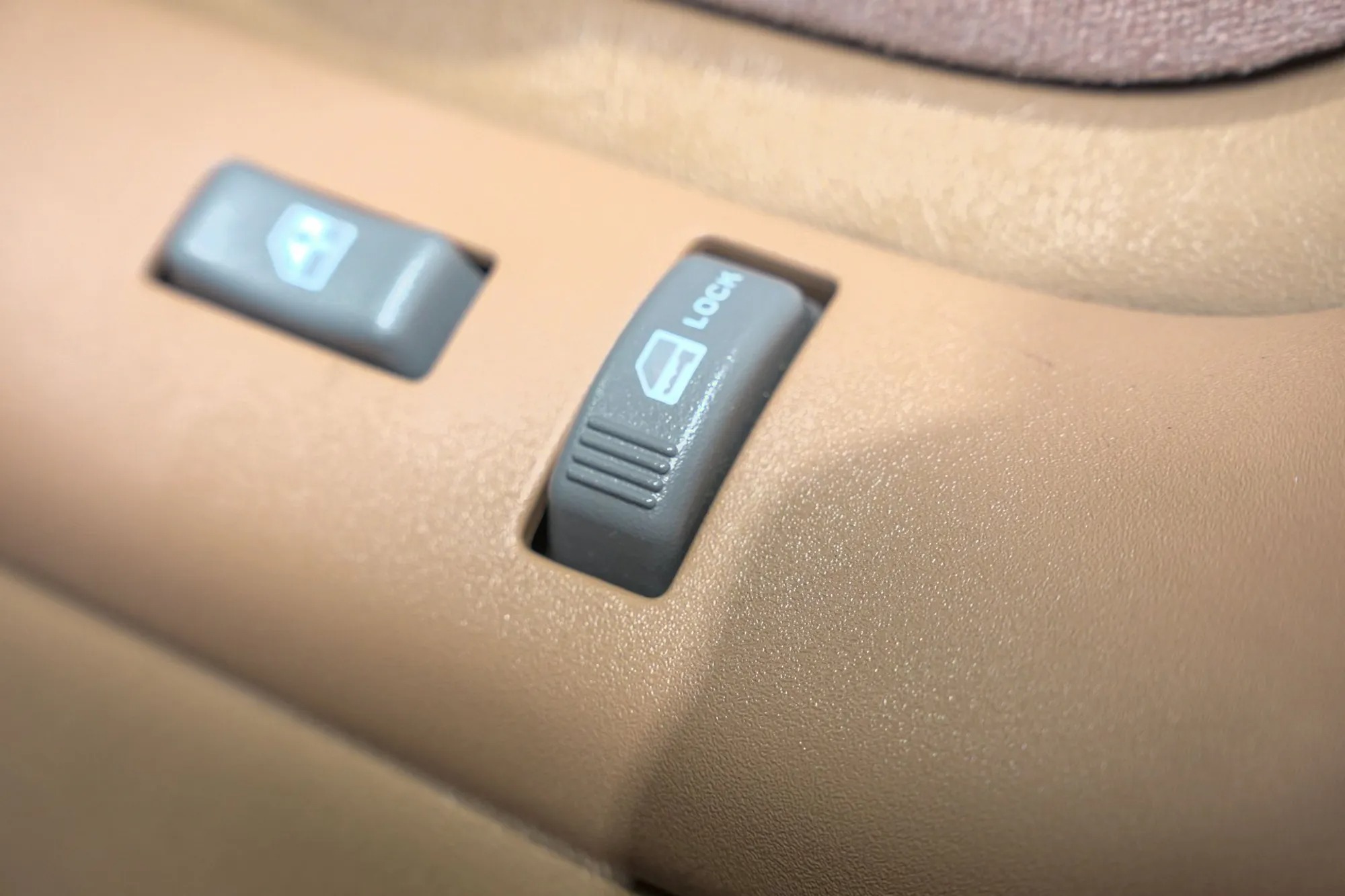 1995 Chevrolet Suburban K2500 LT