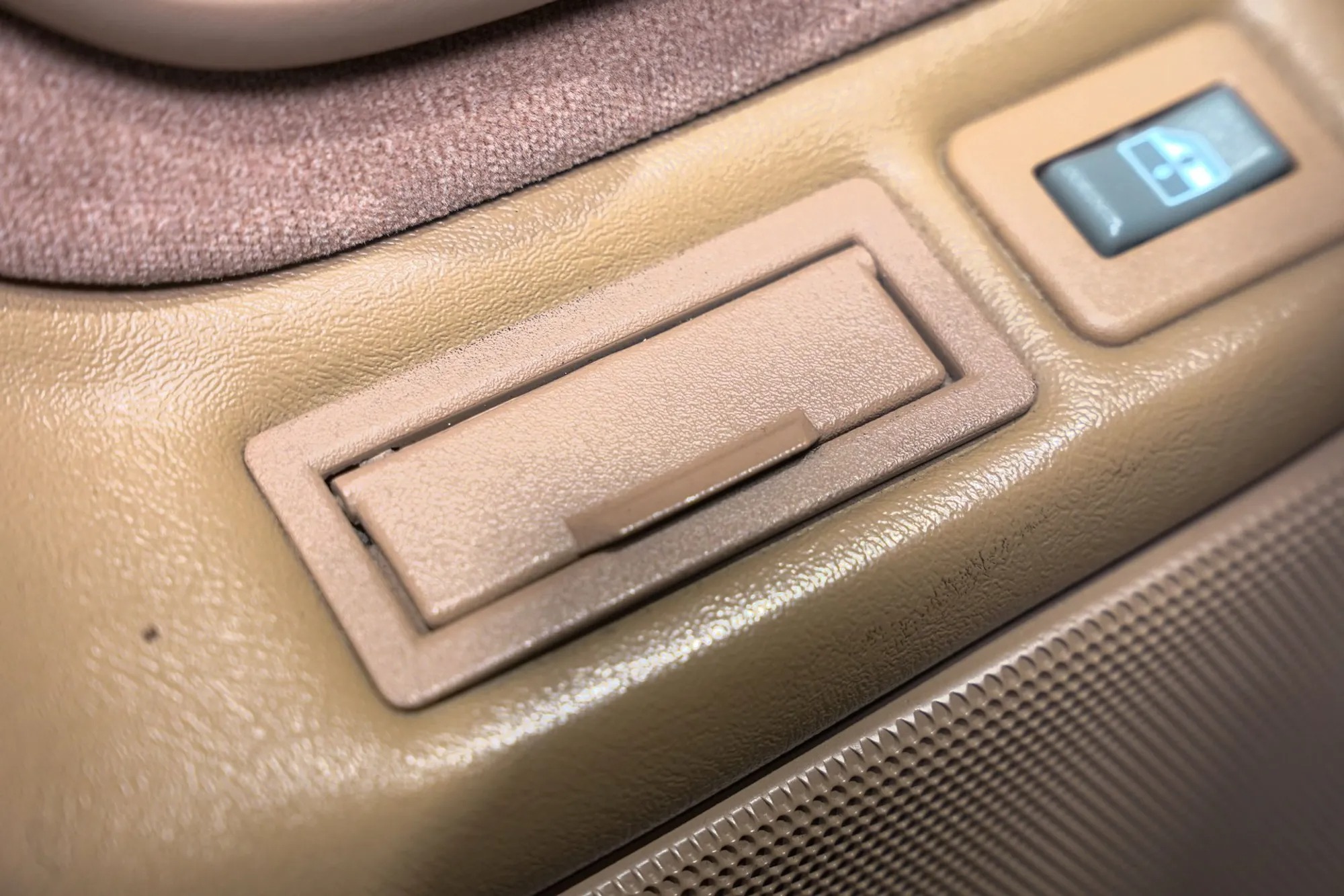 1995 Chevrolet Suburban K2500 LT