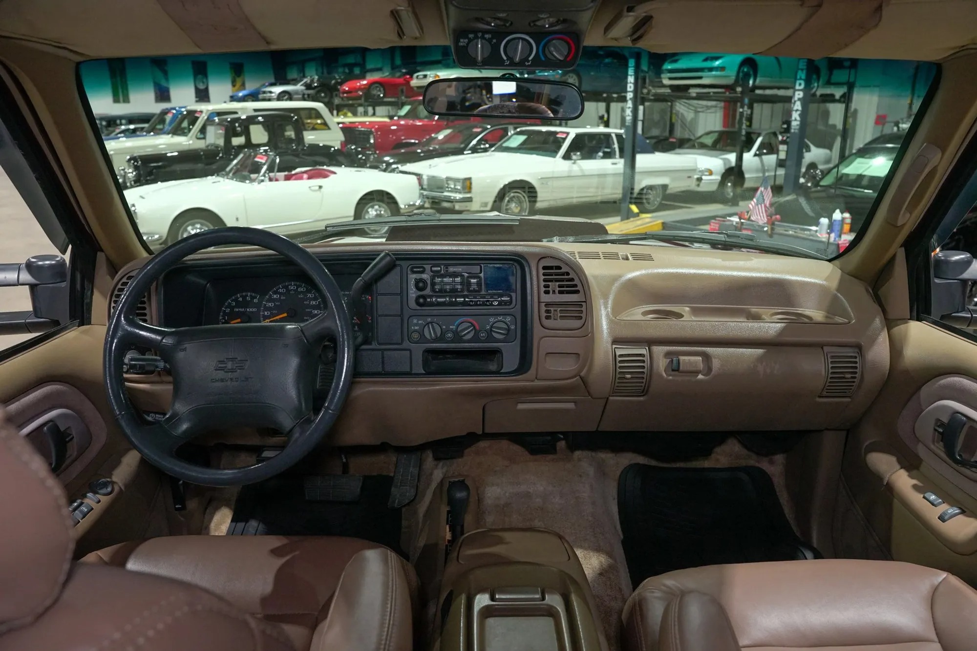 1995 Chevrolet Suburban K2500 LT