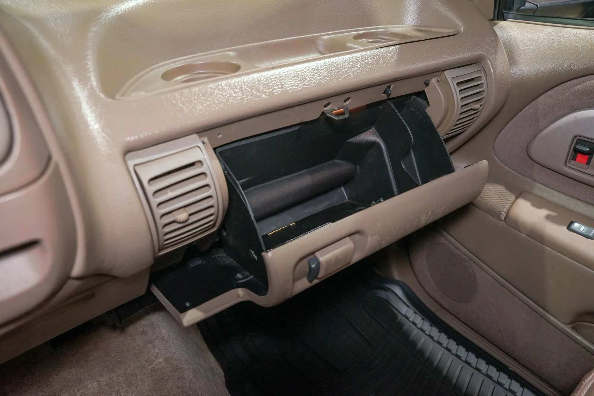 1995 Chevrolet Suburban K2500 LT