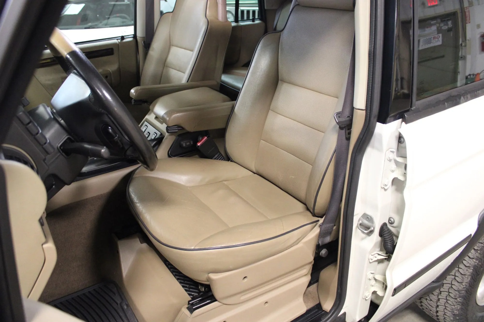 2001 Land Rover Discovery II SE