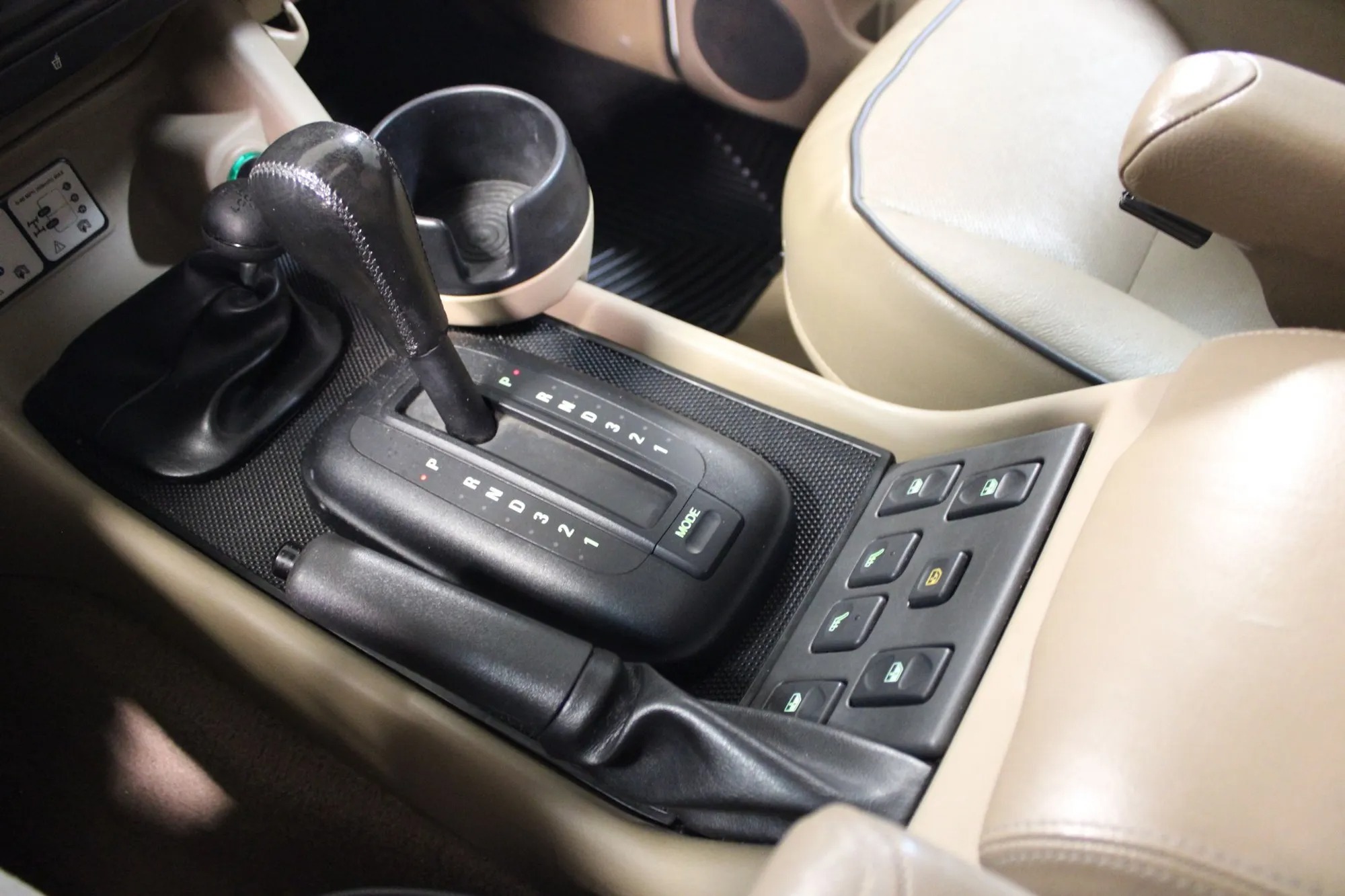 2001 Land Rover Discovery II SE