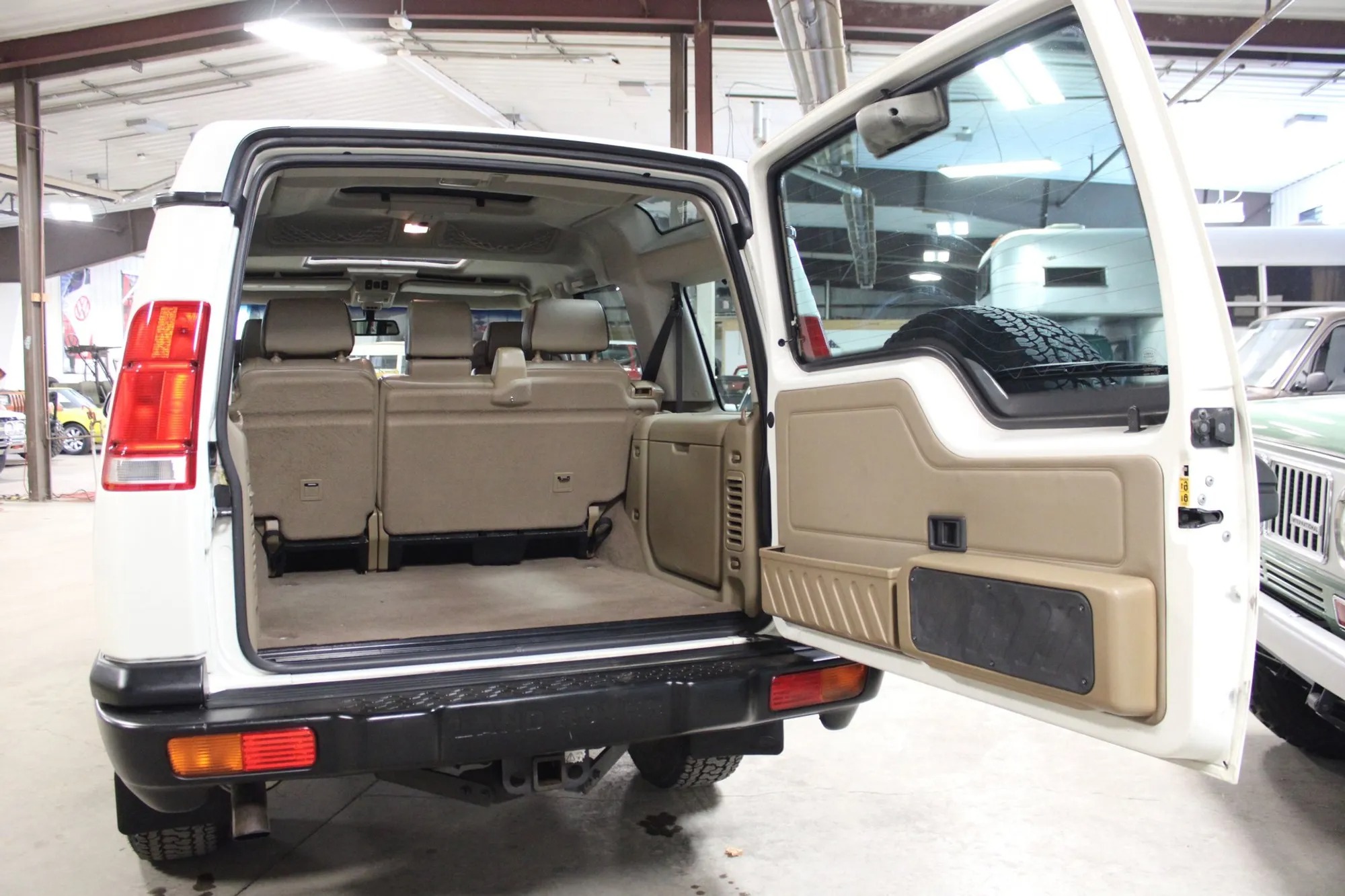 2001 Land Rover Discovery II SE