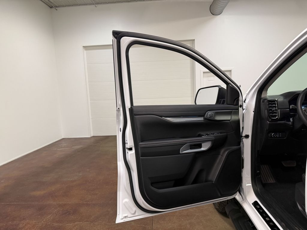 2025 Ford Ranger Lariat