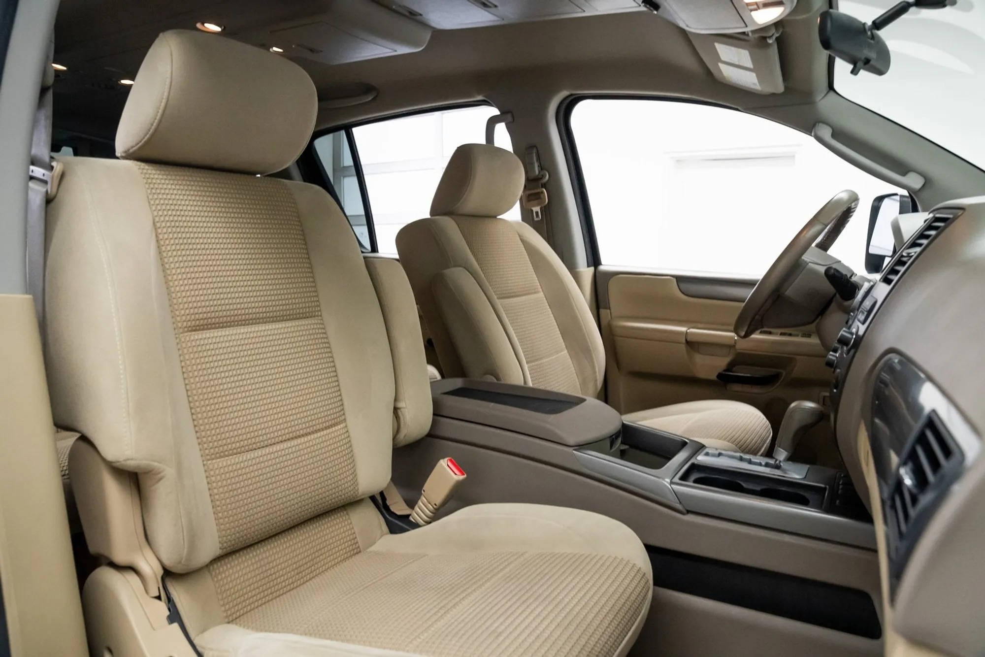 2011 Nissan Armada SV