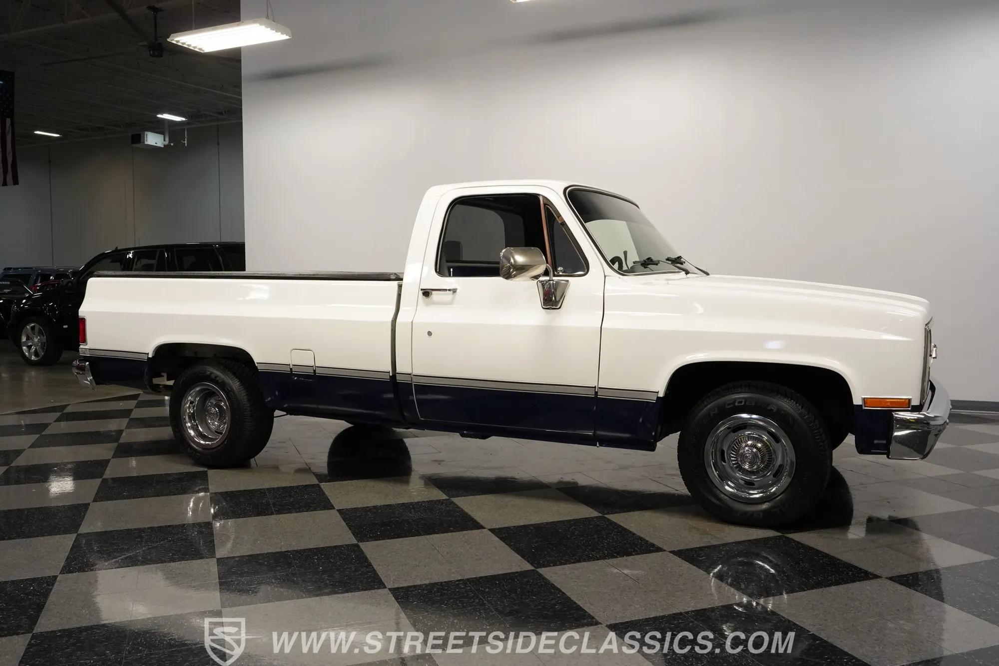 1984 Chevrolet C10 Restomod