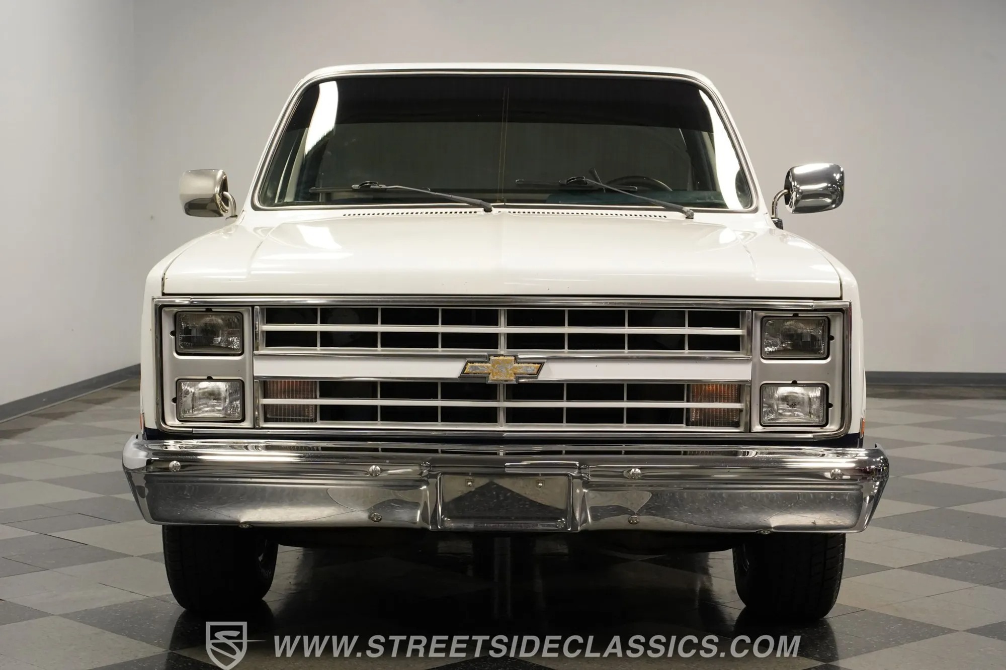 1984 Chevrolet C10 Restomod