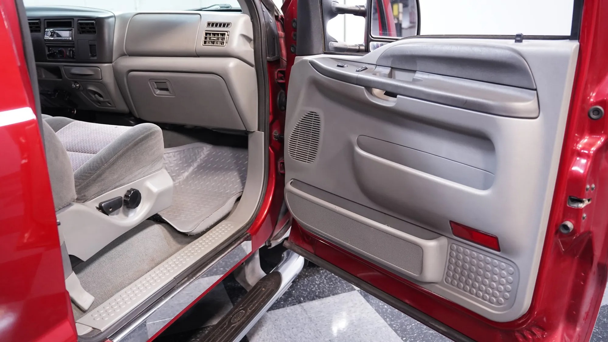 2003 Ford F-350 Super Duty XLT Dually