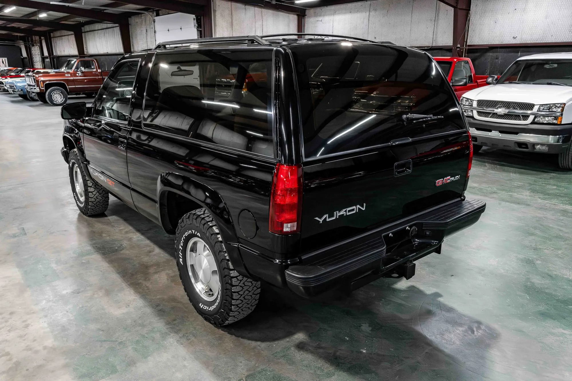 1993 GMC Yukon GT - 3