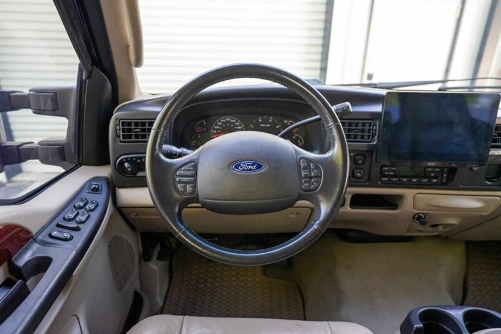 2005 Ford Excursion Limited