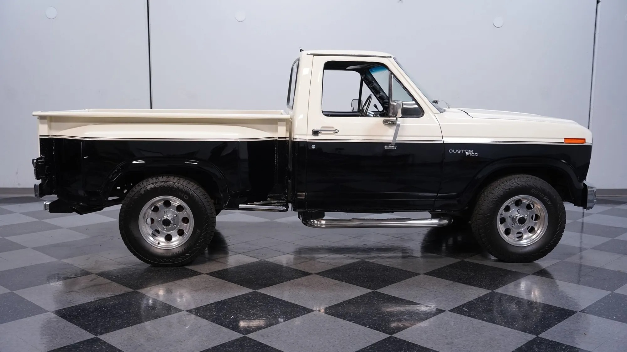 1981 Ford F-100 Custom Flareside