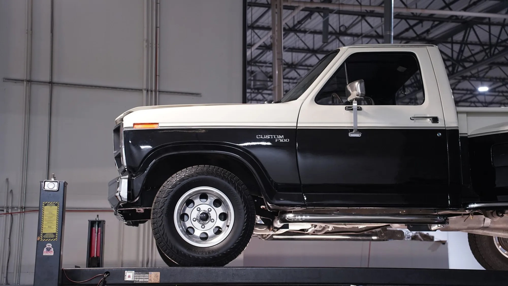 1981 Ford F-100 Custom Flareside