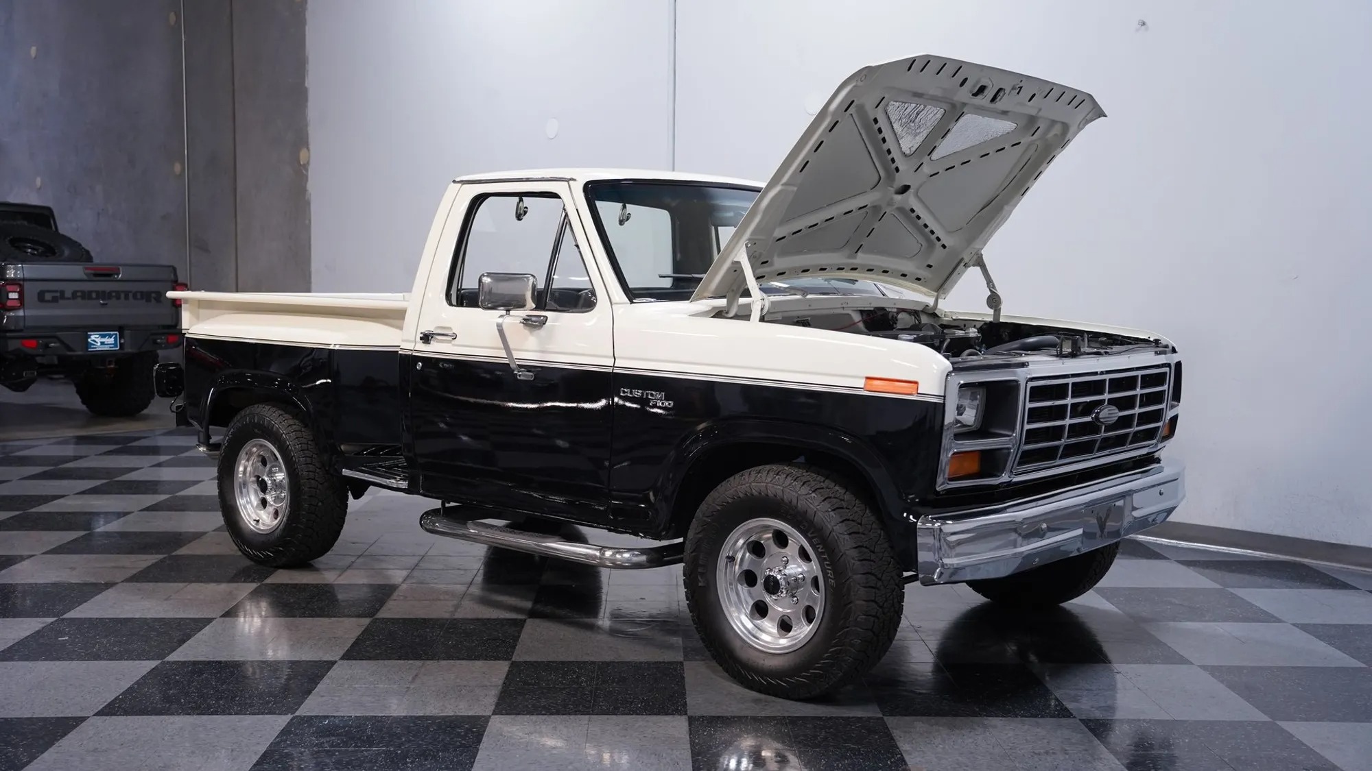 1981 Ford F-100 Custom Flareside